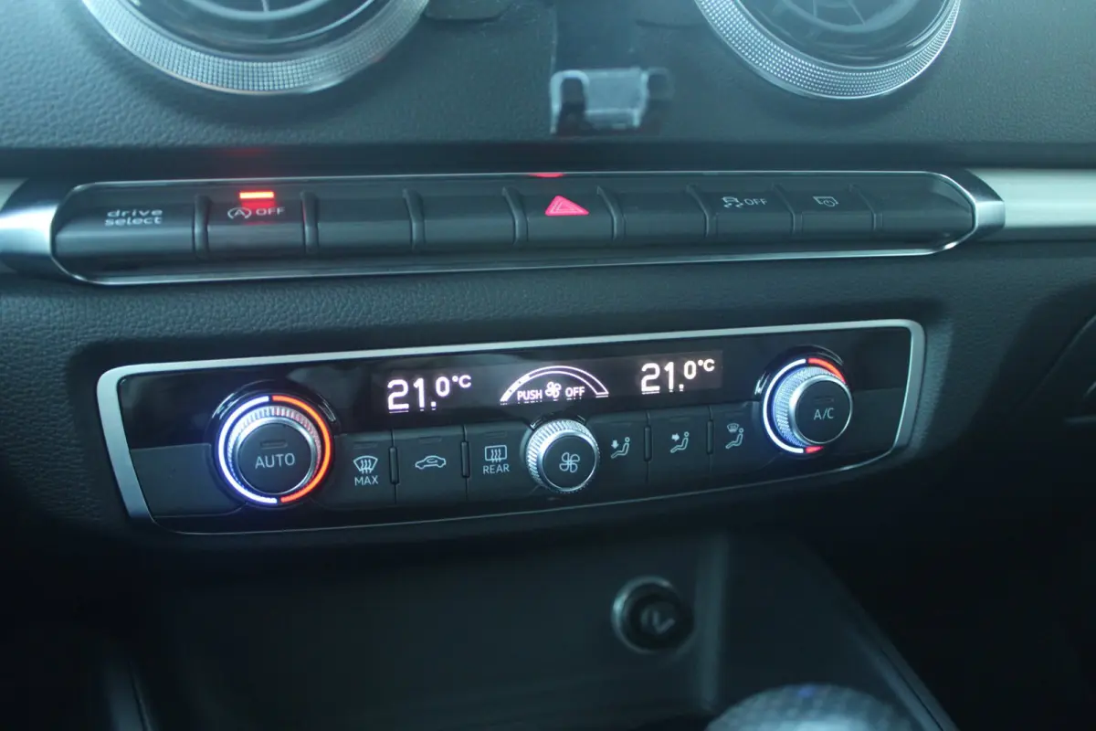 30 TFSI Org. NL 3x S-Line | LED | Cruise | Clima | Navi