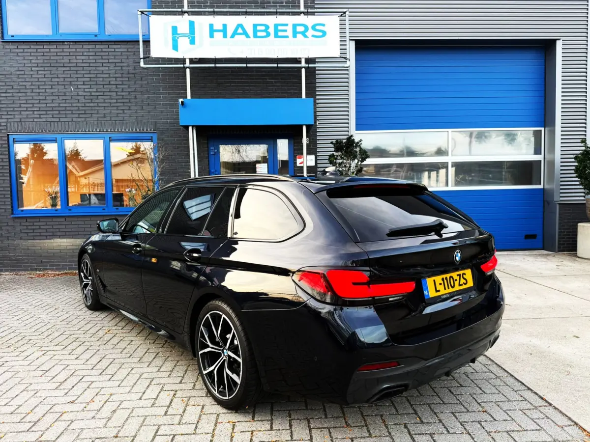 520d High Executive 190PK|Prof Navi|AUT|M-Pakket|Camera|Virtual Cockpit|Adaptive|StuurVW|Sportstoelen|SfeerVL