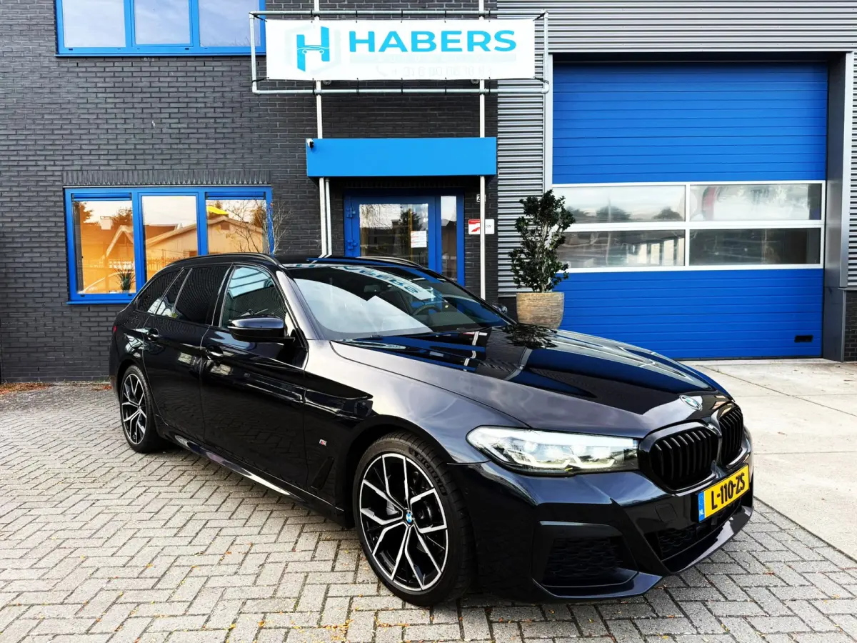 520d High Executive 190PK|Prof Navi|AUT|M-Pakket|Camera|Virtual Cockpit|Adaptive|StuurVW|Sportstoelen|SfeerVL