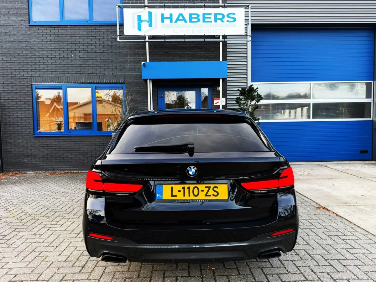 520d High Executive 190PK|Prof Navi|AUT|M-Pakket|Camera|Virtual Cockpit|Adaptive|StuurVW|Sportstoelen|SfeerVL