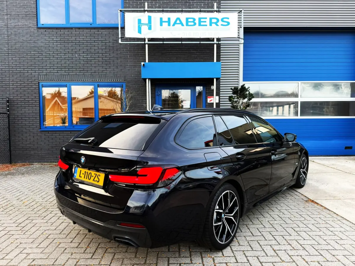 520d High Executive 190PK|Prof Navi|AUT|M-Pakket|Camera|Virtual Cockpit|Adaptive|StuurVW|Sportstoelen|SfeerVL
