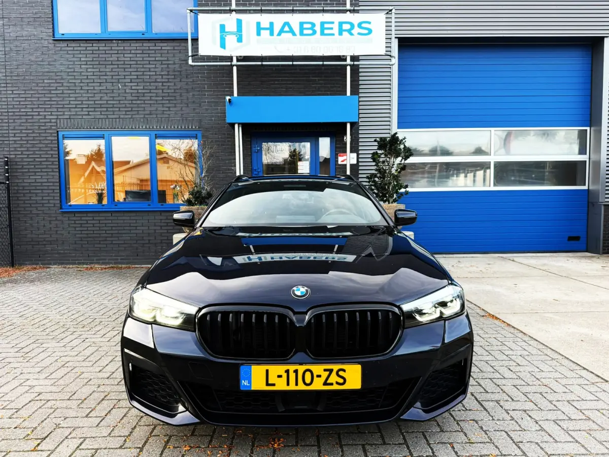 520d High Executive 190PK|Prof Navi|AUT|M-Pakket|Camera|Virtual Cockpit|Adaptive|StuurVW|Sportstoelen|SfeerVL