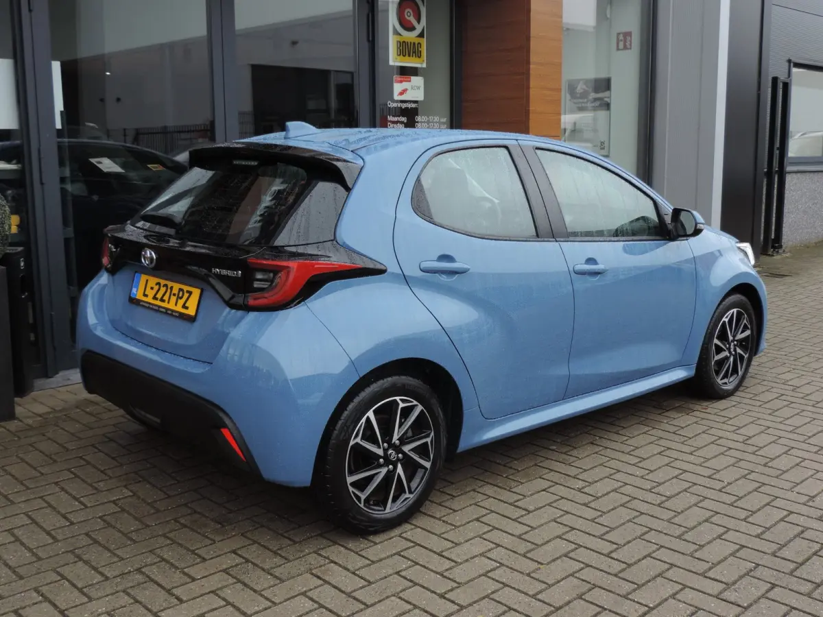 1.5 Hybrid Dynamic 22.000km | 1e Eig | NLauto | LED kopl | 16'' Lmvelgen | Camera | ECC | CarPlay | Ad.cruise