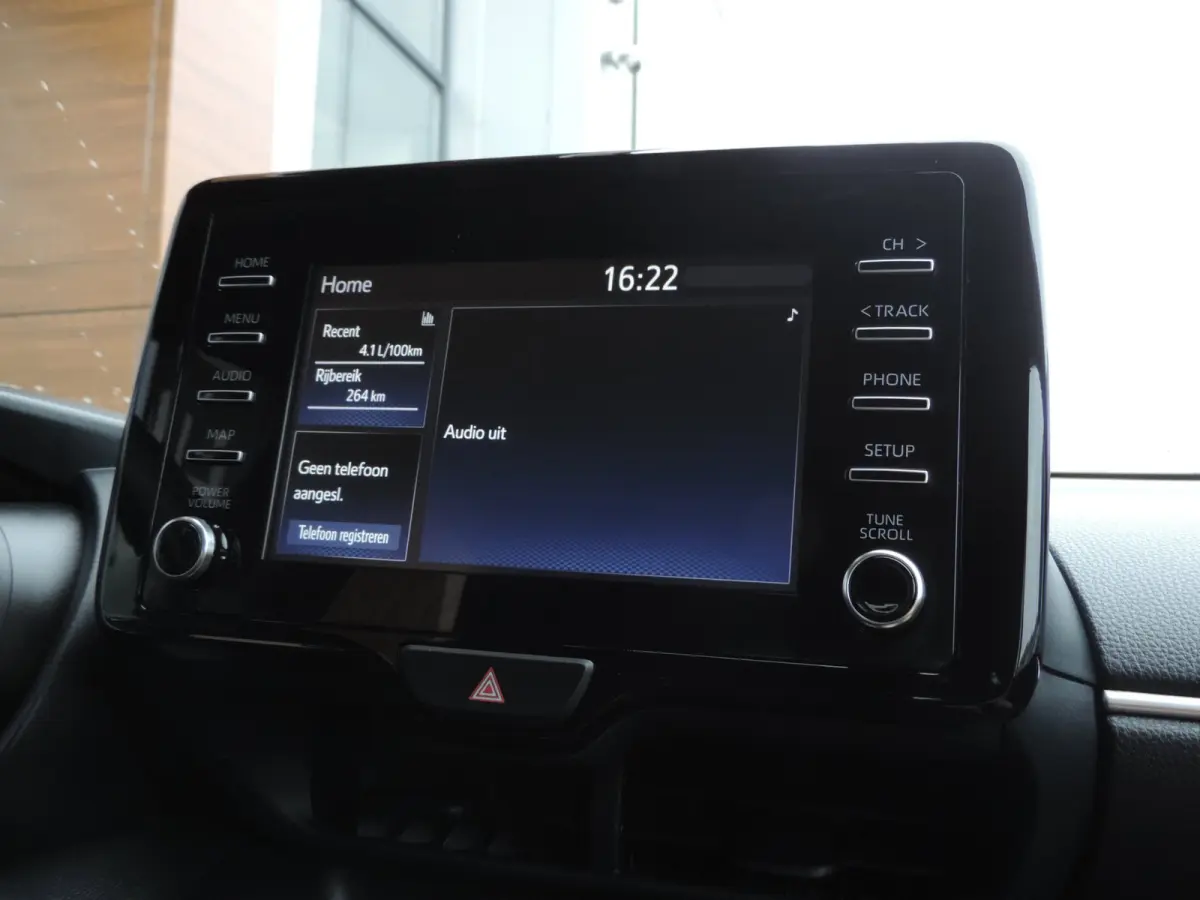 1.5 Hybrid Dynamic 22.000km | 1e Eig | NLauto | LED kopl | 16'' Lmvelgen | Camera | ECC | CarPlay | Ad.cruise