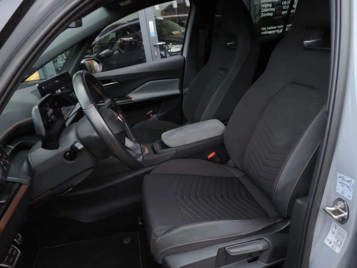 Adrenaline One 62 kWh 85.000km | 19'' | 1e Eig | NLauto | ECC | Camera | Privglas | Keyless | Stoel/stuurverw | Sfeerve