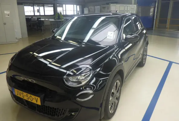 La Prima 54 kWh | Navigatie | Stoelverwarming | Elektr. Achterklep | Dodehoekdetectie | !!