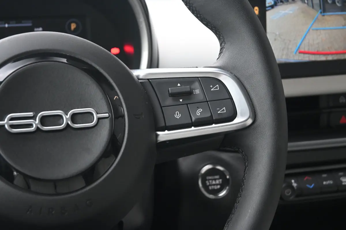 La Prima 54 kWh 3 Fase | Navigatie | Stoelverwarming | Elektr. Achterklep | Dodehoekdetectie | !!