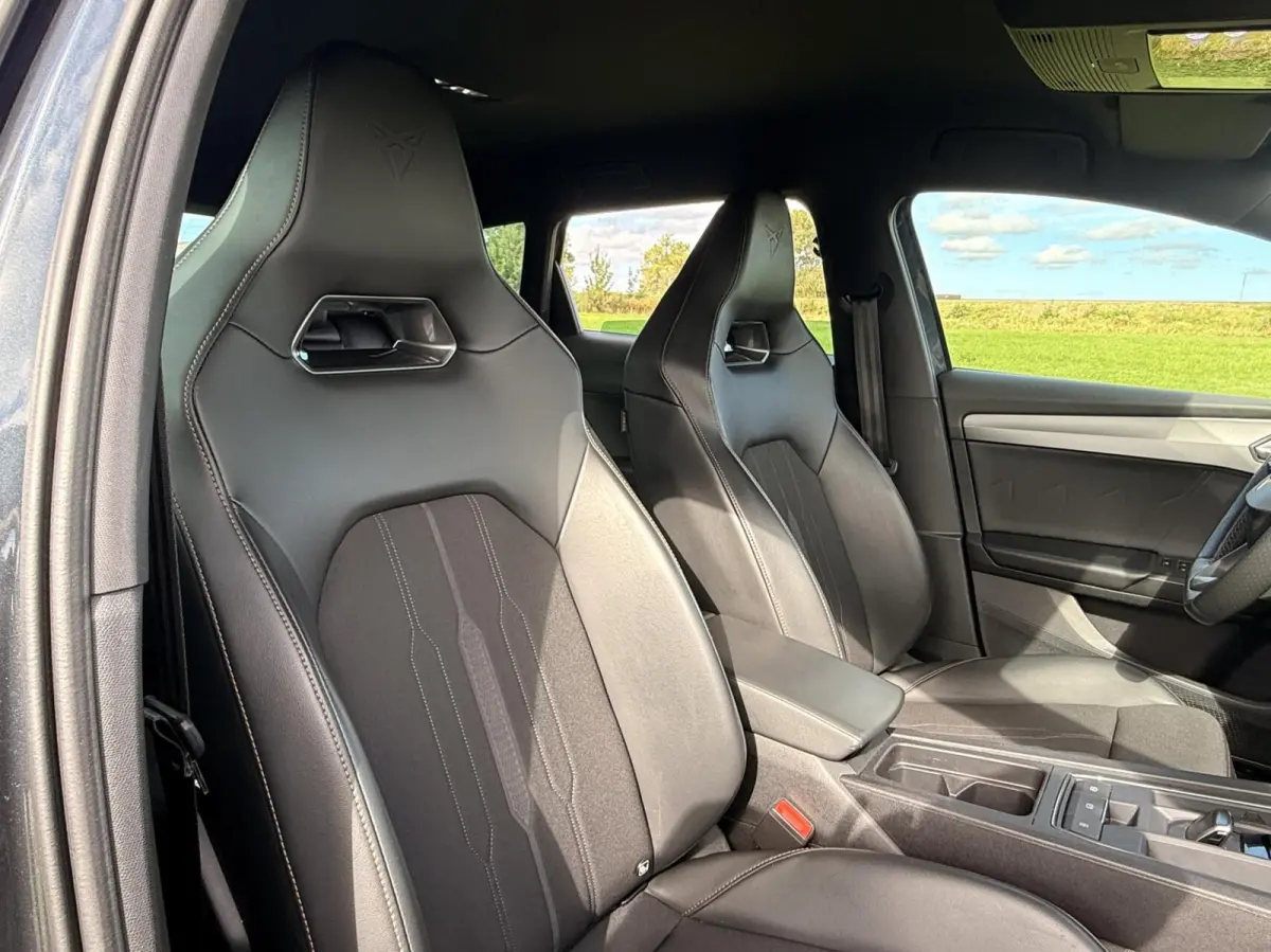 1.4 e-Hybrid VZ Adrenaline |245pk|