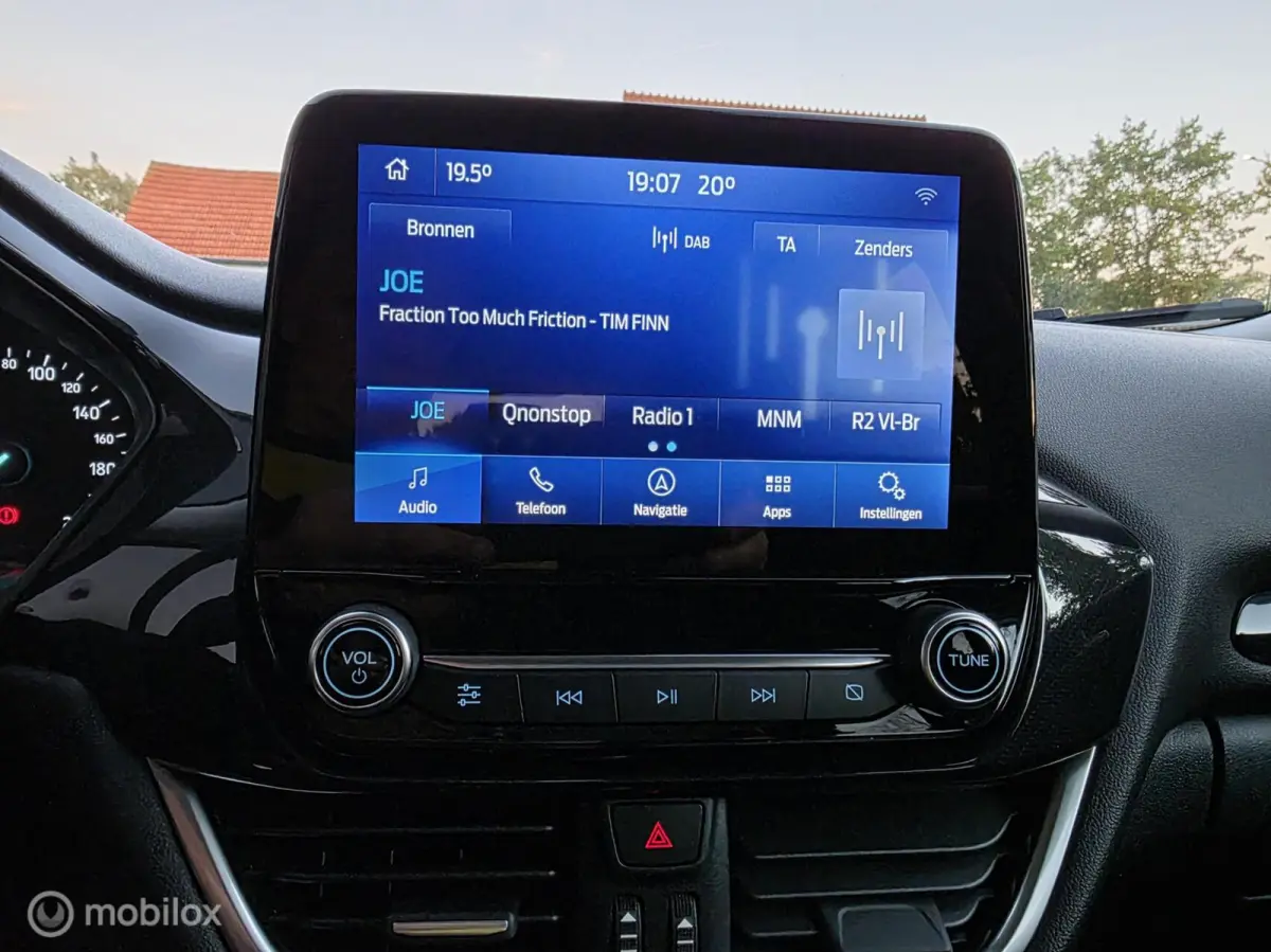 1.0 EcoBoost Titanium X