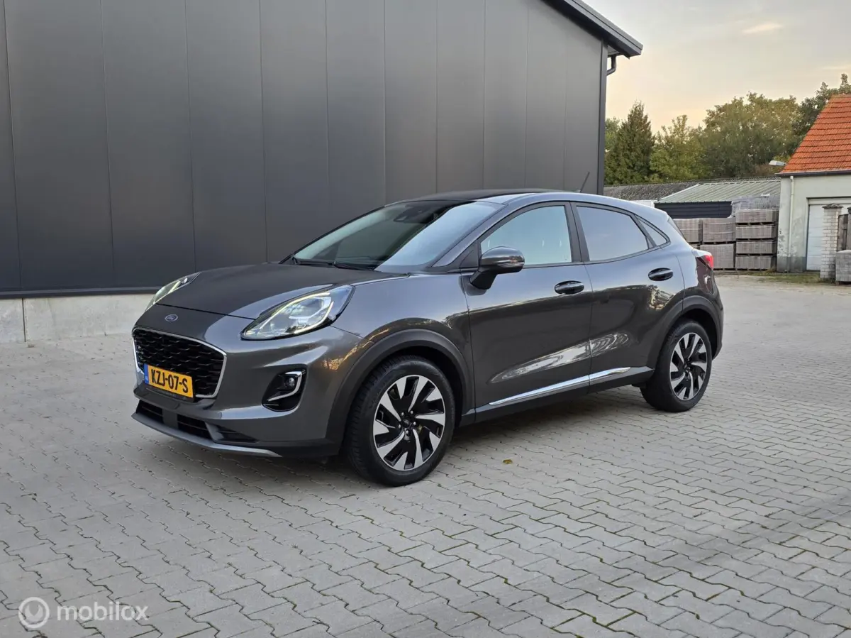 1.0 EcoBoost Titanium X