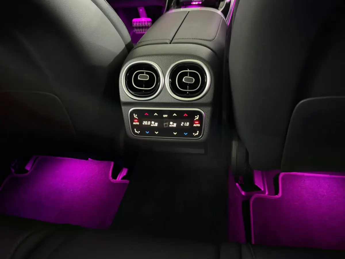 300 e AMG Line Pano,Burmester,ACC /Memory-Stoelen / 360Graden-Camera / Night-Pakket /