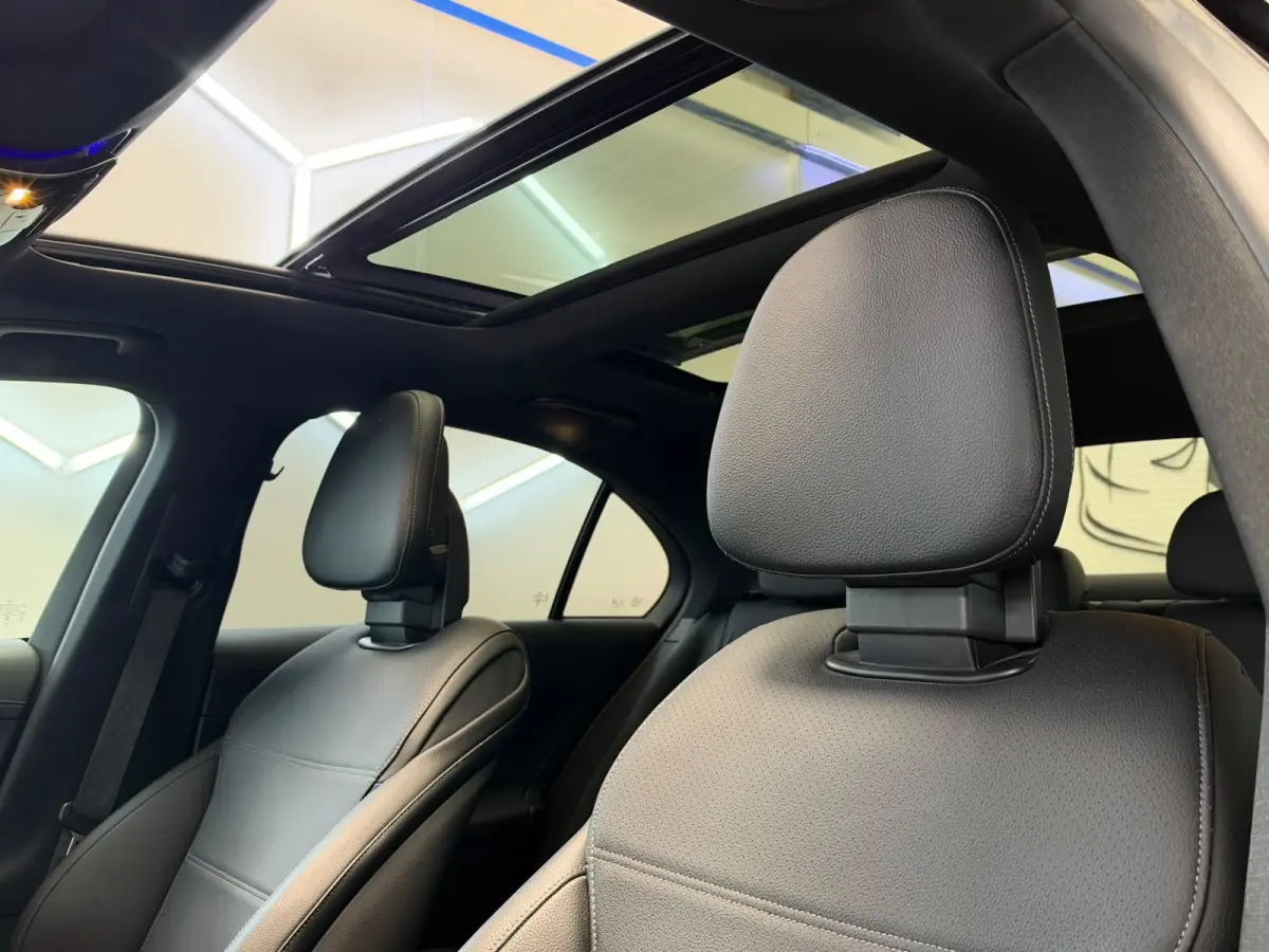 300 e AMG Line Pano,Burmester,ACC /Memory-Stoelen / 360Graden-Camera / Night-Pakket /