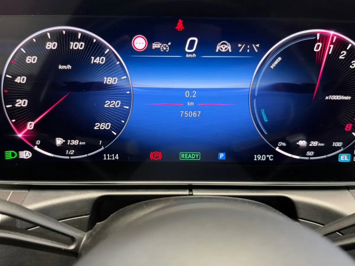 300 e AMG Line Pano,Burmester,ACC /Memory-Stoelen / 360Graden-Camera / Night-Pakket /