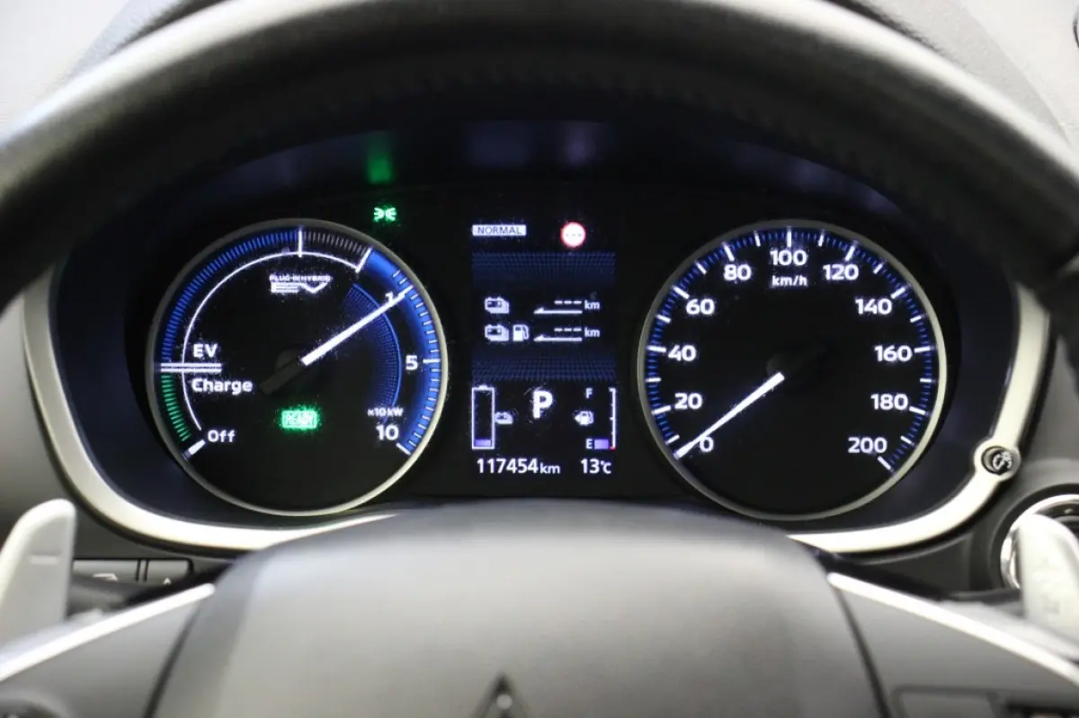 2.4 PHEV Prestige - Carplay, Camera, Leer, Schuif Kanteldak, Stoelverw. Trekhaak