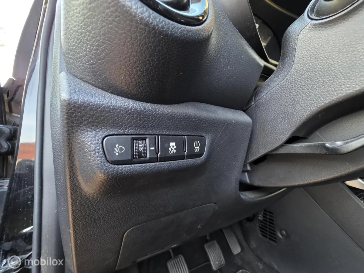 1.0 CVVT ComfortPlusLine Navigator 55.000 km!