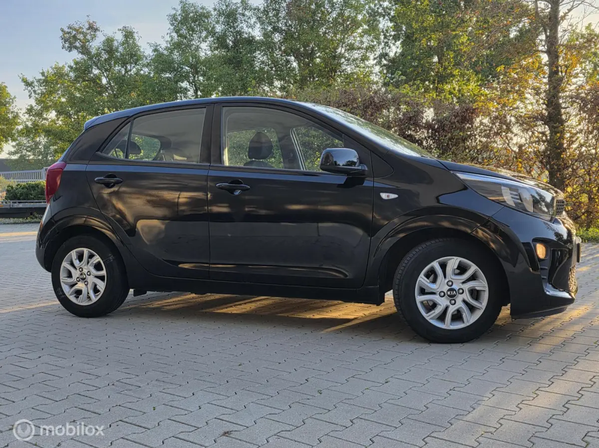 1.0 CVVT ComfortPlusLine Navigator 55.000 km!