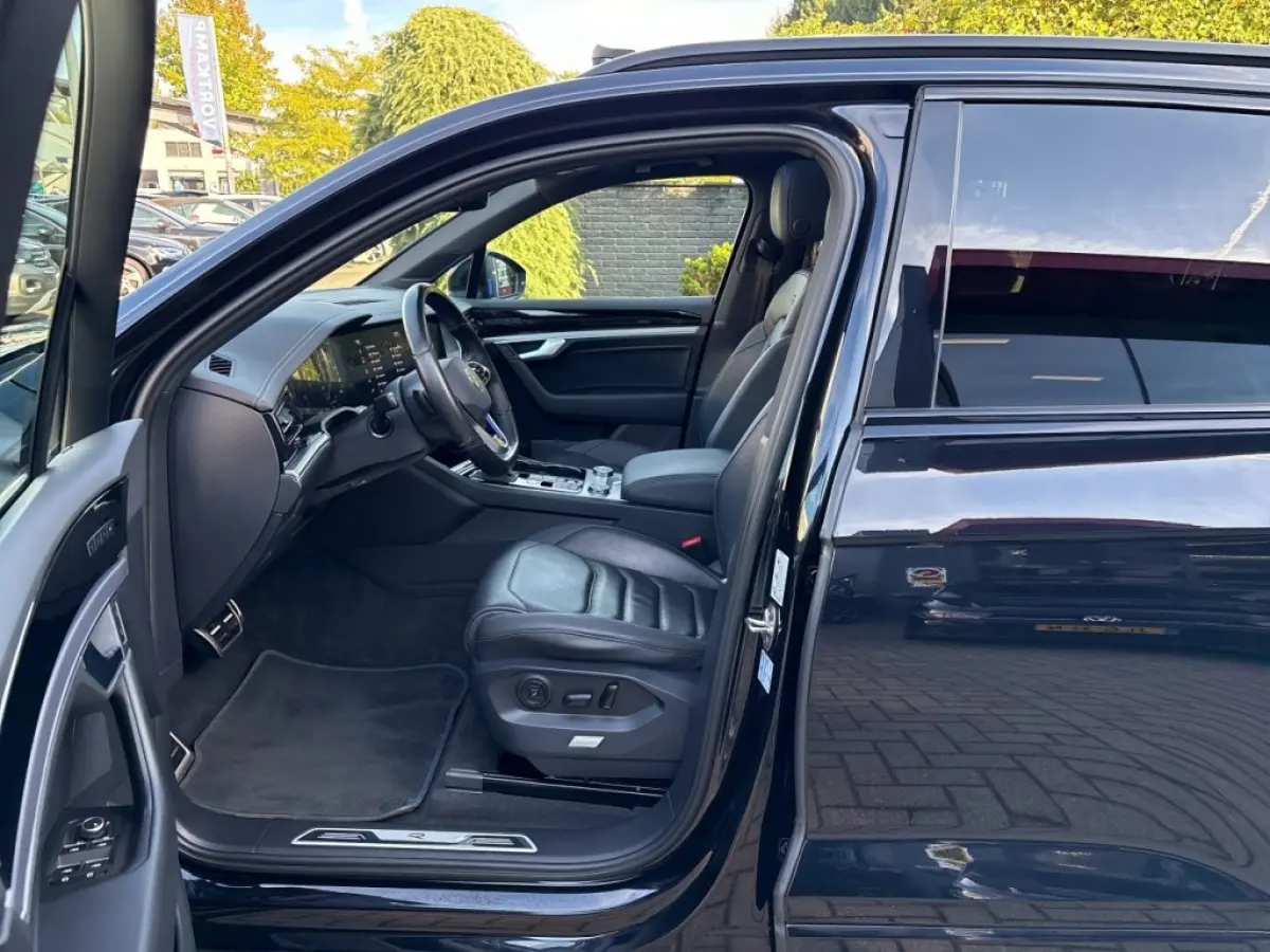 3.0 TSI R EHYBRID 4MOTION PANO-DAK/360CAMERA/TREKHAAK/STOEL-VENTILATIE/MASSAGE