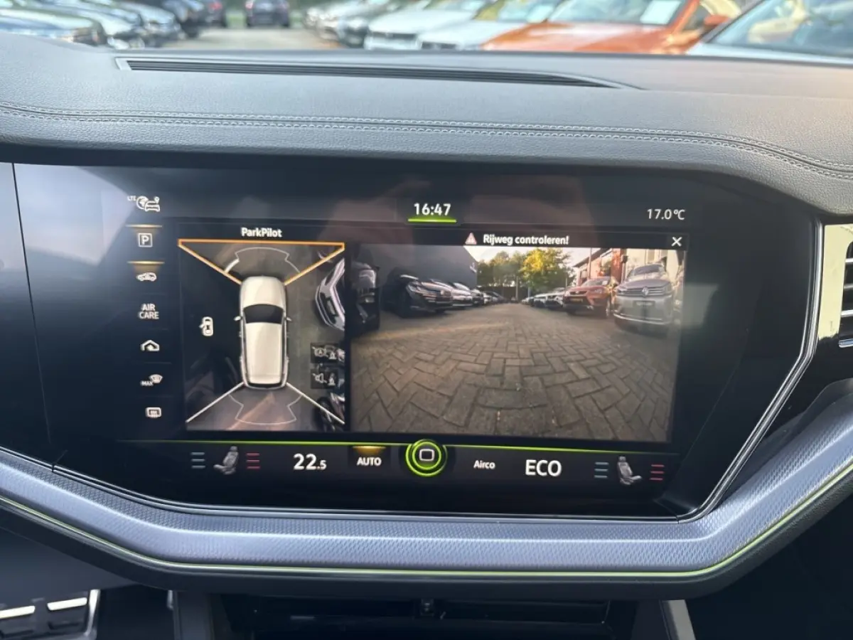 3.0 TSI R EHYBRID 4MOTION PANO-DAK/360CAMERA/TREKHAAK/STOEL-VENTILATIE/MASSAGE