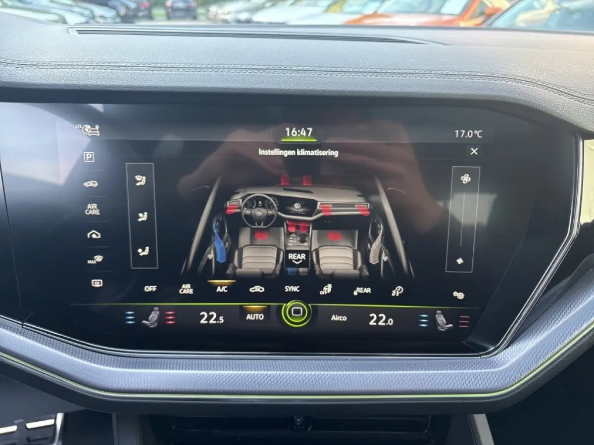 3.0 TSI R EHYBRID 4MOTION PANO-DAK/360CAMERA/TREKHAAK/STOEL-VENTILATIE/MASSAGE