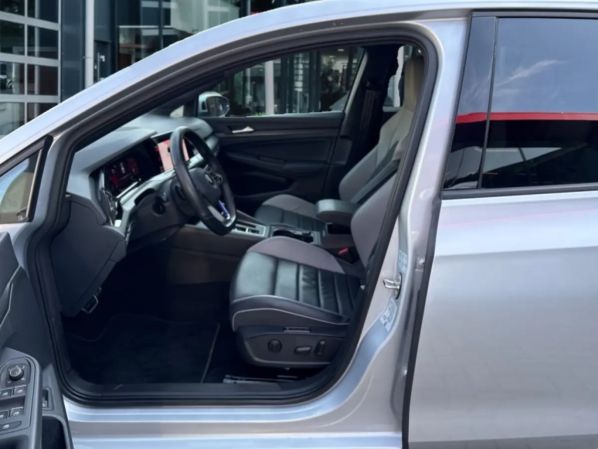 1.4 TSI GTE e-HYBRID LEDER-VENTILATIE/CAMERA/TREKHAAK/ACC/NAVI/IQ-LIGHTS