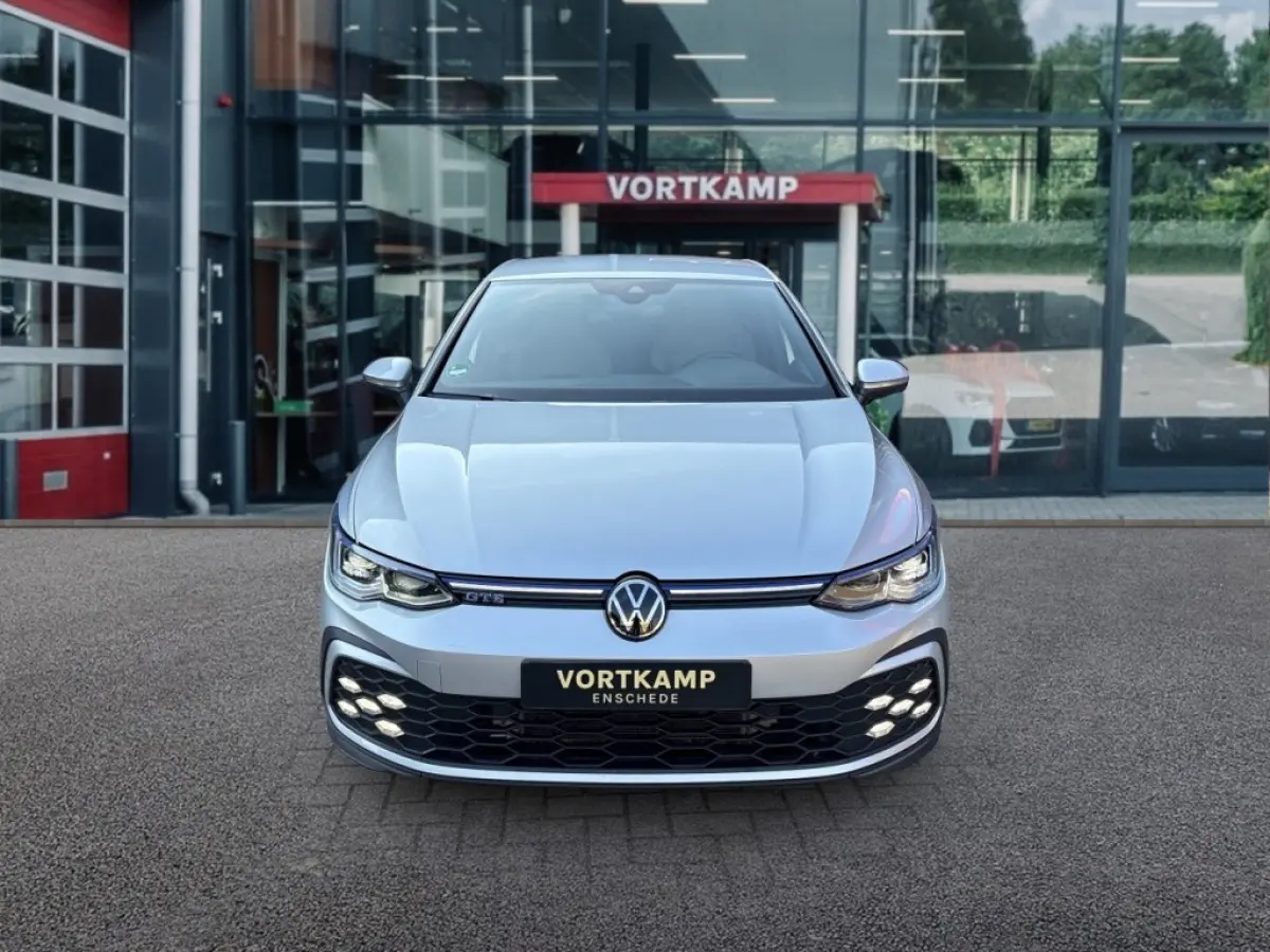 1.4 TSI GTE e-HYBRID LEDER-VENTILATIE/CAMERA/TREKHAAK/ACC/NAVI/IQ-LIGHTS