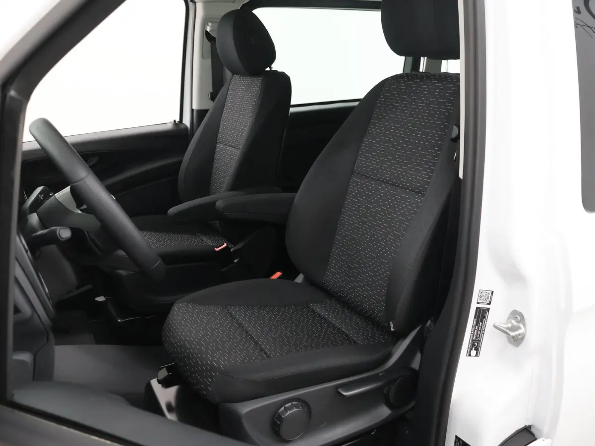 129 L2 PRO 90kWh | Snelladen 110 KWh | Parkeerpakket | Comfortbestuurdersstoel | Dodehoekassistent | Navigatie | 360KM range |
