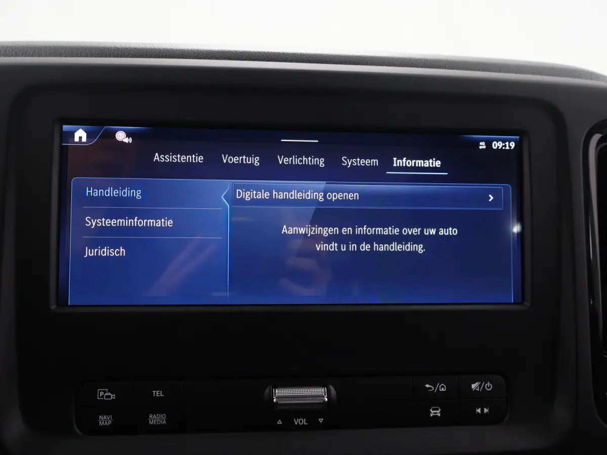 129 PRO L2 90 kWh | Snelladen 110 KWh | Parkeerpakket | Comfortbestuurdersstoel | Dodehoekassistent | Navigatie | 360KM range |