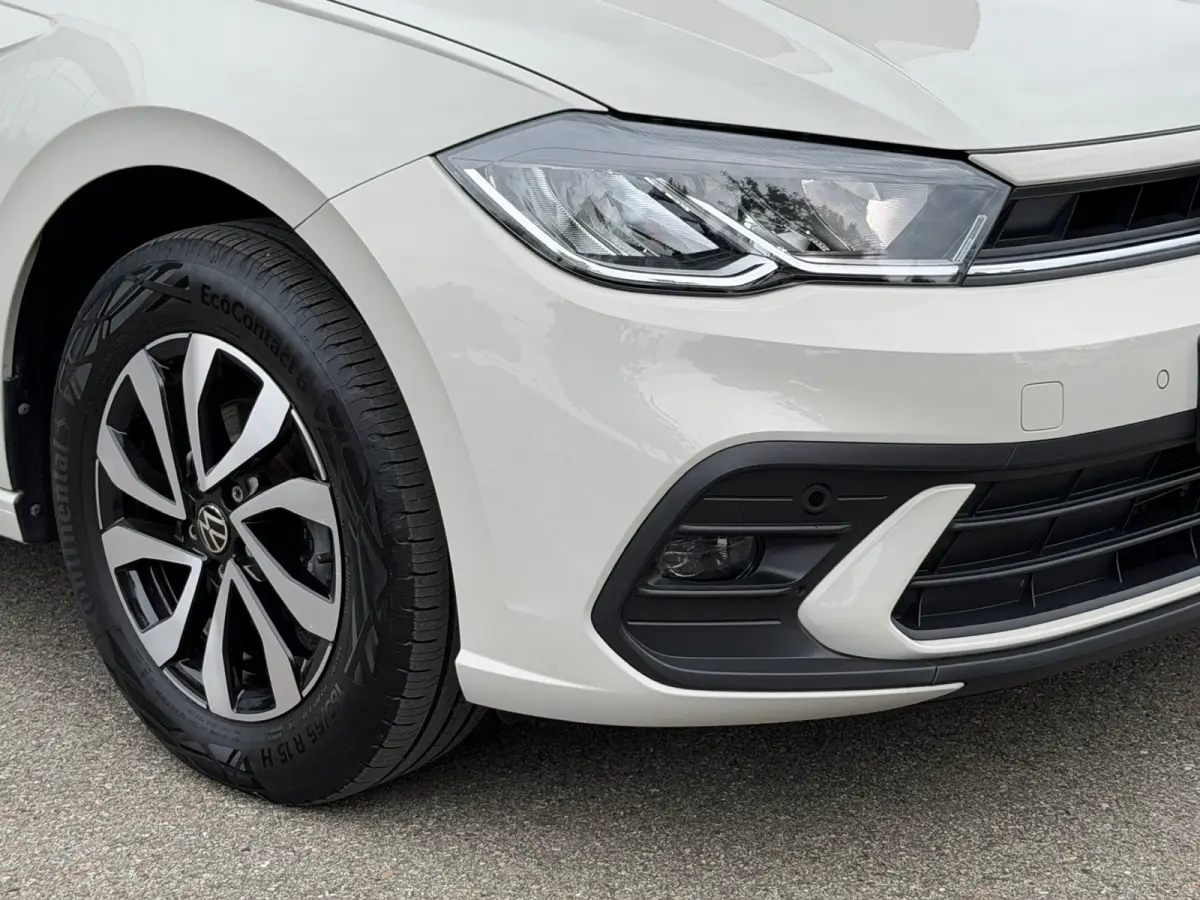 1.0 TSI Active 95pk | Virtual Cockpit | Climate | Stoelverwarming | Adapt. Cruise | Carplay | Parkeersensoren | Rijklaar incl. garantie