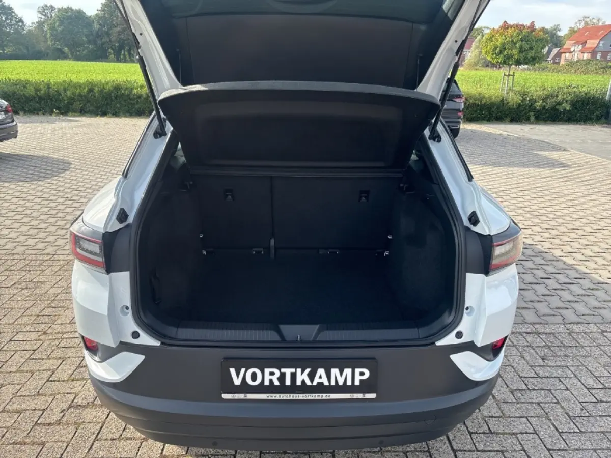 54PURE PDC/ACC/STANDKACHEL/STOELVERW/NAVI/CARPLAY