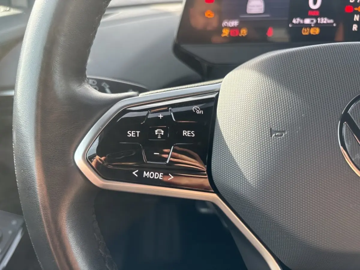 54PURE PDC/ACC/STANDKACHEL/STOELVERW/NAVI/CARPLAY