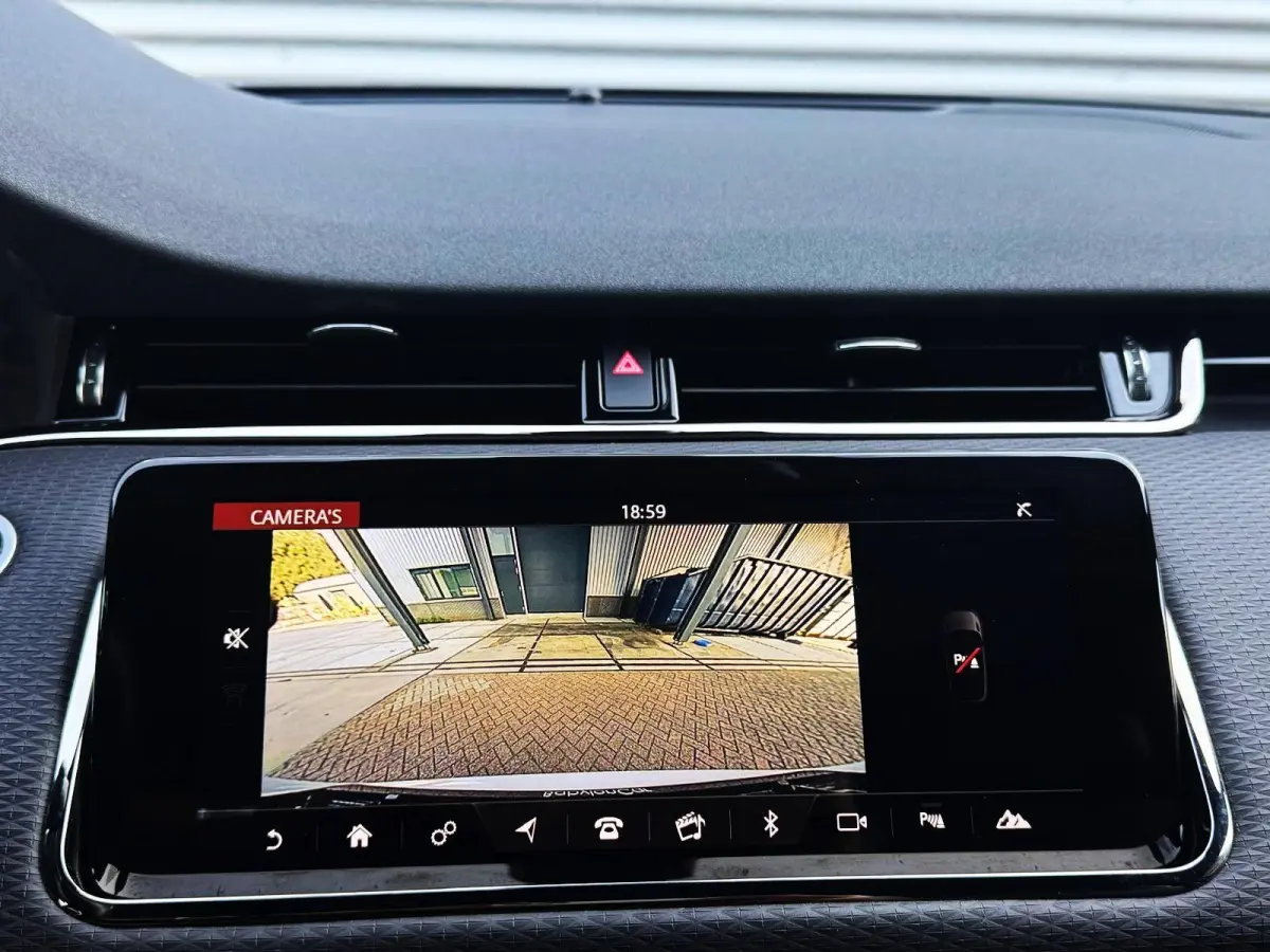 2.0 P250 AWD R-Dynamic /Leder/250PK/Led/Apple Carplay/Camera