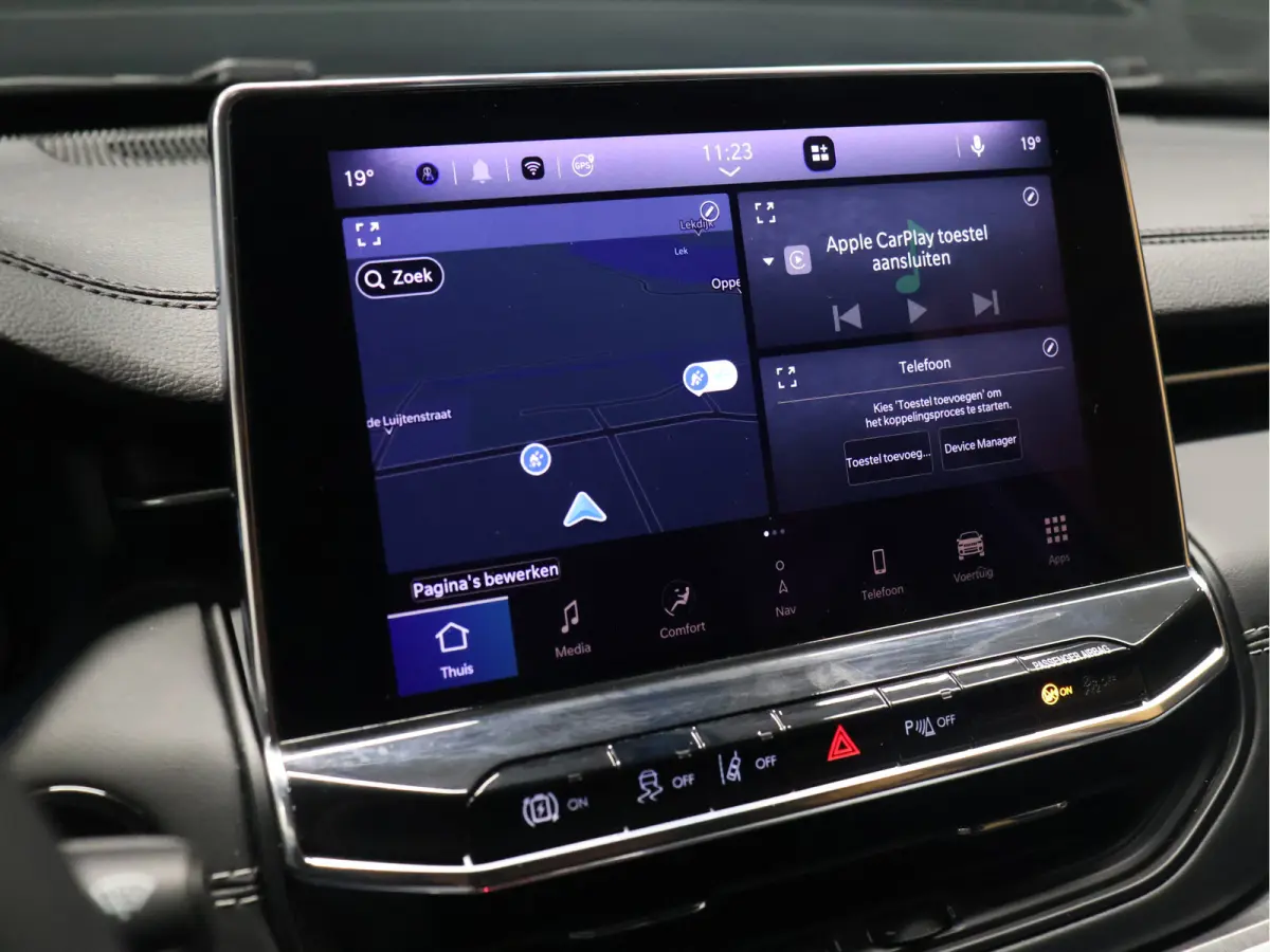 4xe 240 Plug-in Hybrid S 4WD [APPLE CARPLAY, ANDROID, ELEKTRISCH VERSTELBARE STOELEN, ACHTERUITRIJCAMERA, CRUISE, PDC V+A, CLIMATE, DIGITAL DASH]