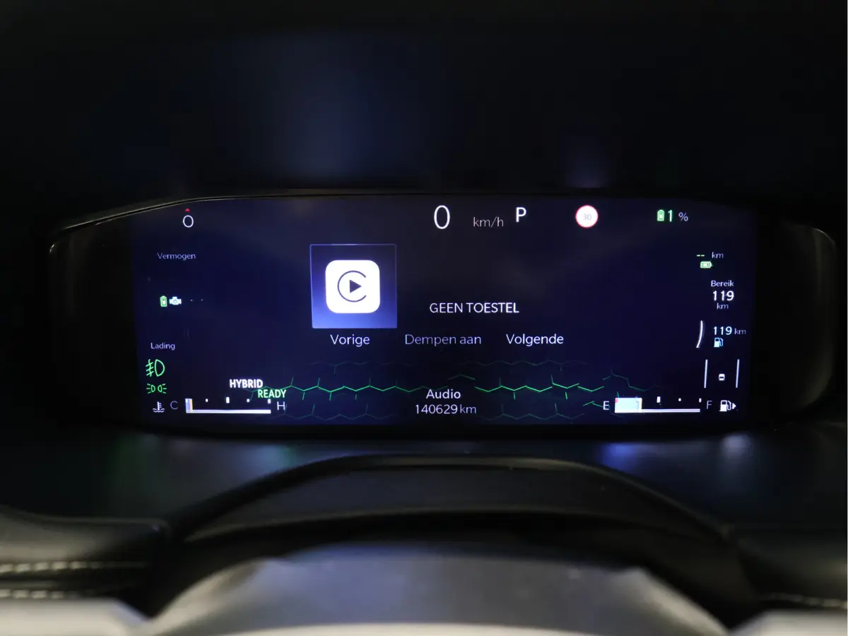4xe 240 Plug-in Hybrid S 4WD [APPLE CARPLAY, ANDROID, ELEKTRISCH VERSTELBARE STOELEN, ACHTERUITRIJCAMERA, CRUISE, PDC V+A, CLIMATE, DIGITAL DASH]