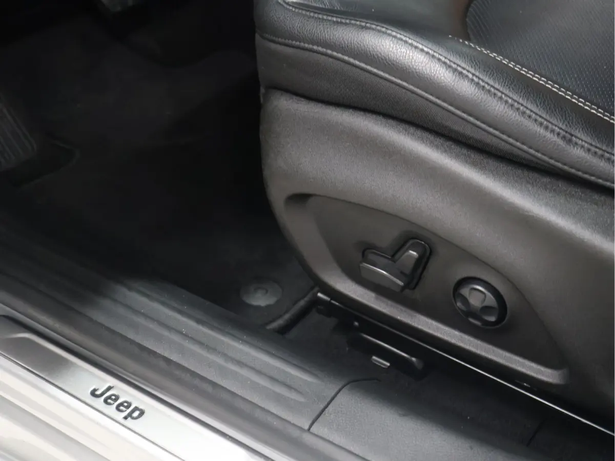 4xe 240 Plug-in Hybrid S 4WD [APPLE CARPLAY, ANDROID, ELEKTRISCH VERSTELBARE STOELEN, ACHTERUITRIJCAMERA, CRUISE, PDC V+A, CLIMATE, DIGITAL DASH]