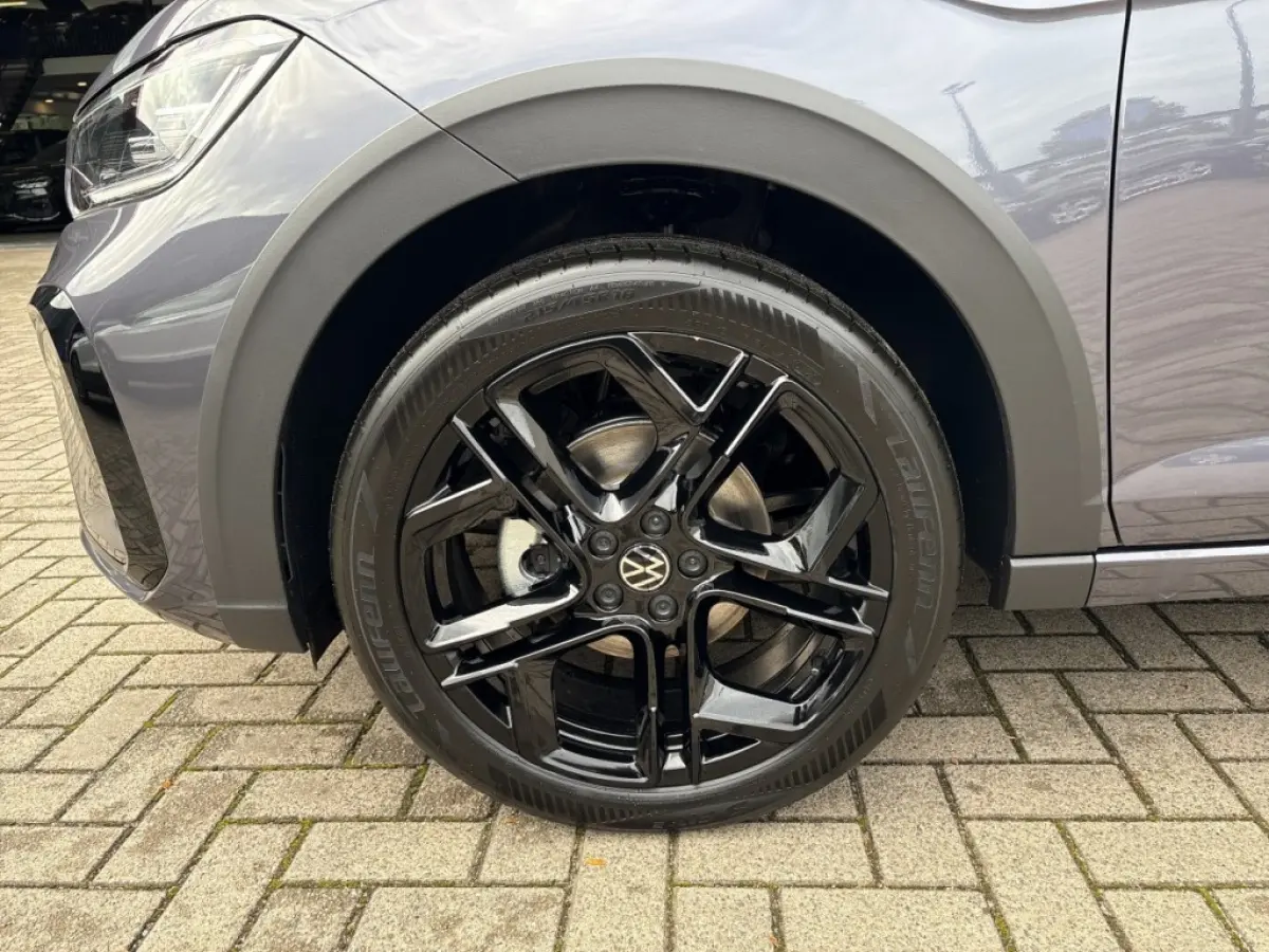 1.5 TSI DSG R-LINE BLACK STYLE PANO-DAK/CAMERA/ACC/IQ/STOELVERW/CARPLAY