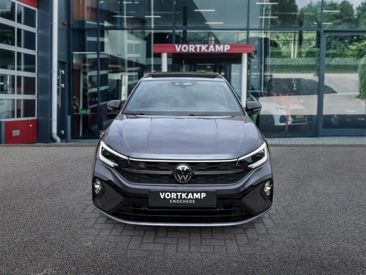 1.5 TSI DSG R-LINE BLACK STYLE PANO-DAK/CAMERA/ACC/IQ/STOELVERW/CARPLAY