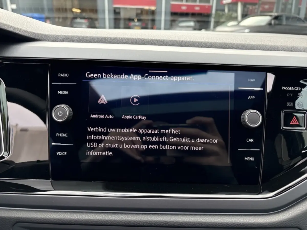 1.5 TSI DSG R-LINE BLACK STYLE PANO-DAK/CAMERA/ACC/IQ/STOELVERW/CARPLAY