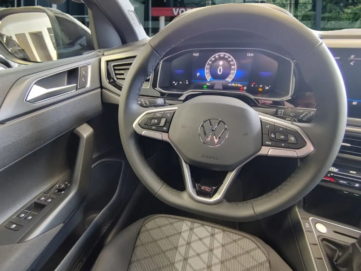 1.0 TSI DSG R-LINE BLACK STYLE AFN.TREKHAAK/CAMERA/ACC/IQ/STOELVERW