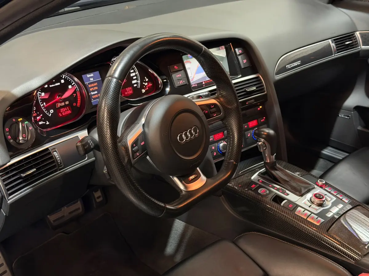 5.0 TFSI RS 6 580-PK!/BI-XENON/SCHUIFDAK/NAVI/LEDER/CRUISE/MEMORY/CAMERA/BOSE/VOLLEDIG-ONDERHOUD