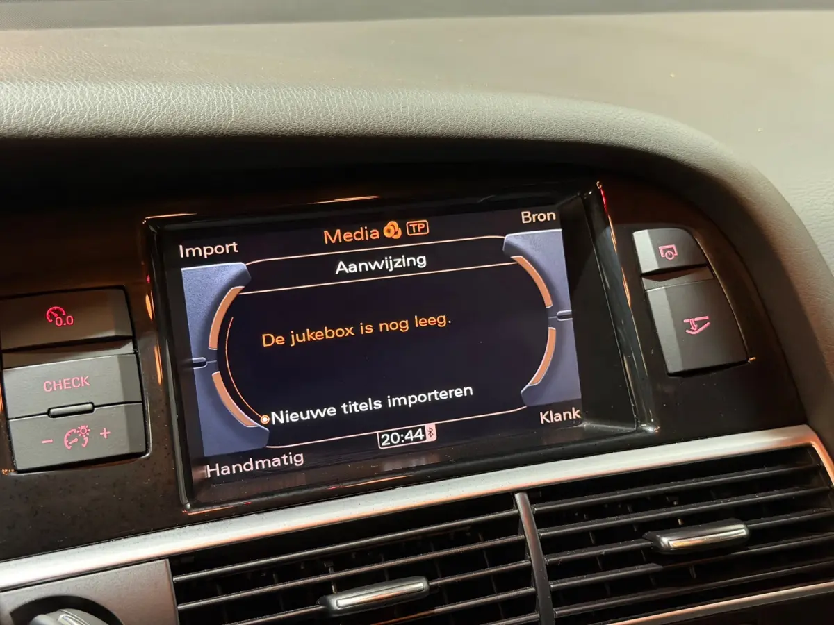5.0 TFSI RS 6 580-PK!/BI-XENON/SCHUIFDAK/NAVI/LEDER/CRUISE/MEMORY/CAMERA/BOSE/VOLLEDIG-ONDERHOUD