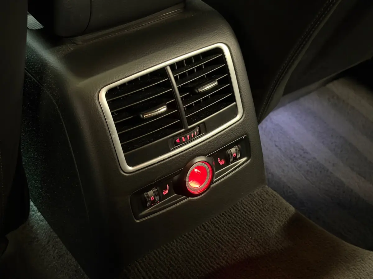 5.0 TFSI RS 6 580-PK!/BI-XENON/SCHUIFDAK/NAVI/LEDER/CRUISE/MEMORY/CAMERA/BOSE/VOLLEDIG-ONDERHOUD