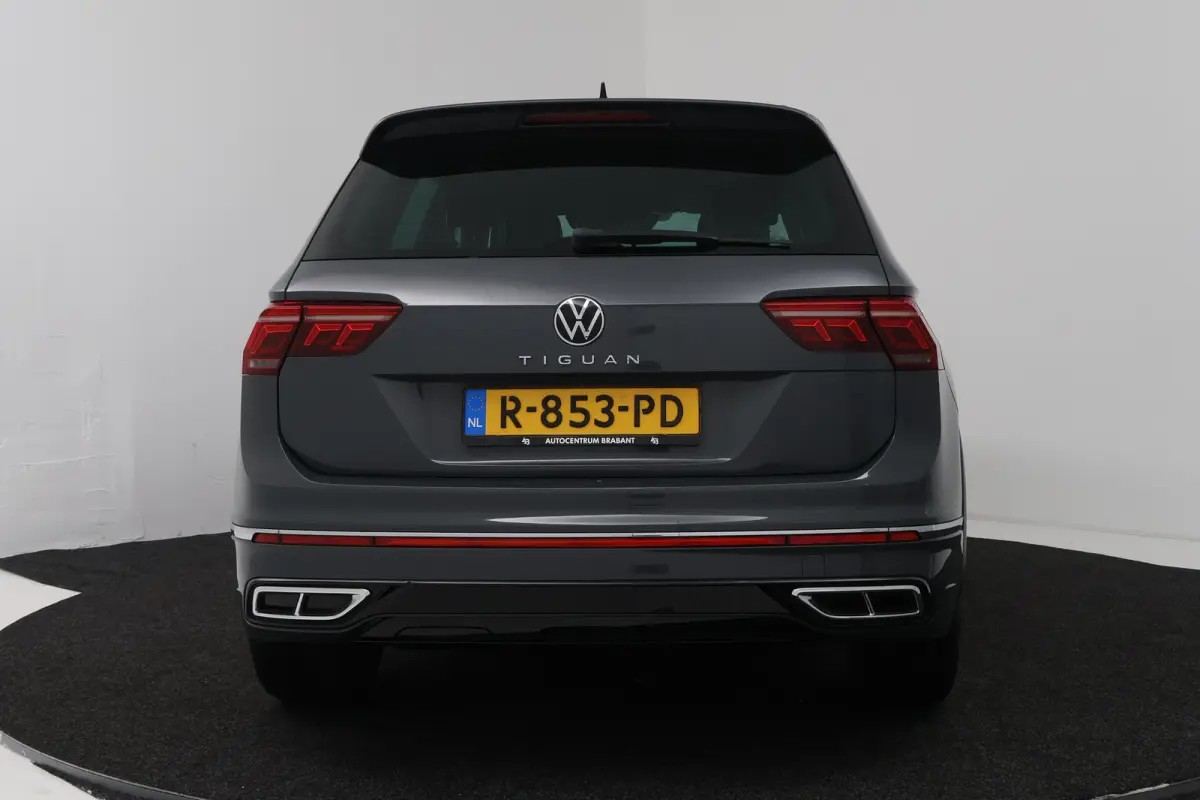 1.5 TSI R-Line Business+ (STOELVERWARMING, CRUISE ADAPTIEF, DIGITALE COCKPIT)