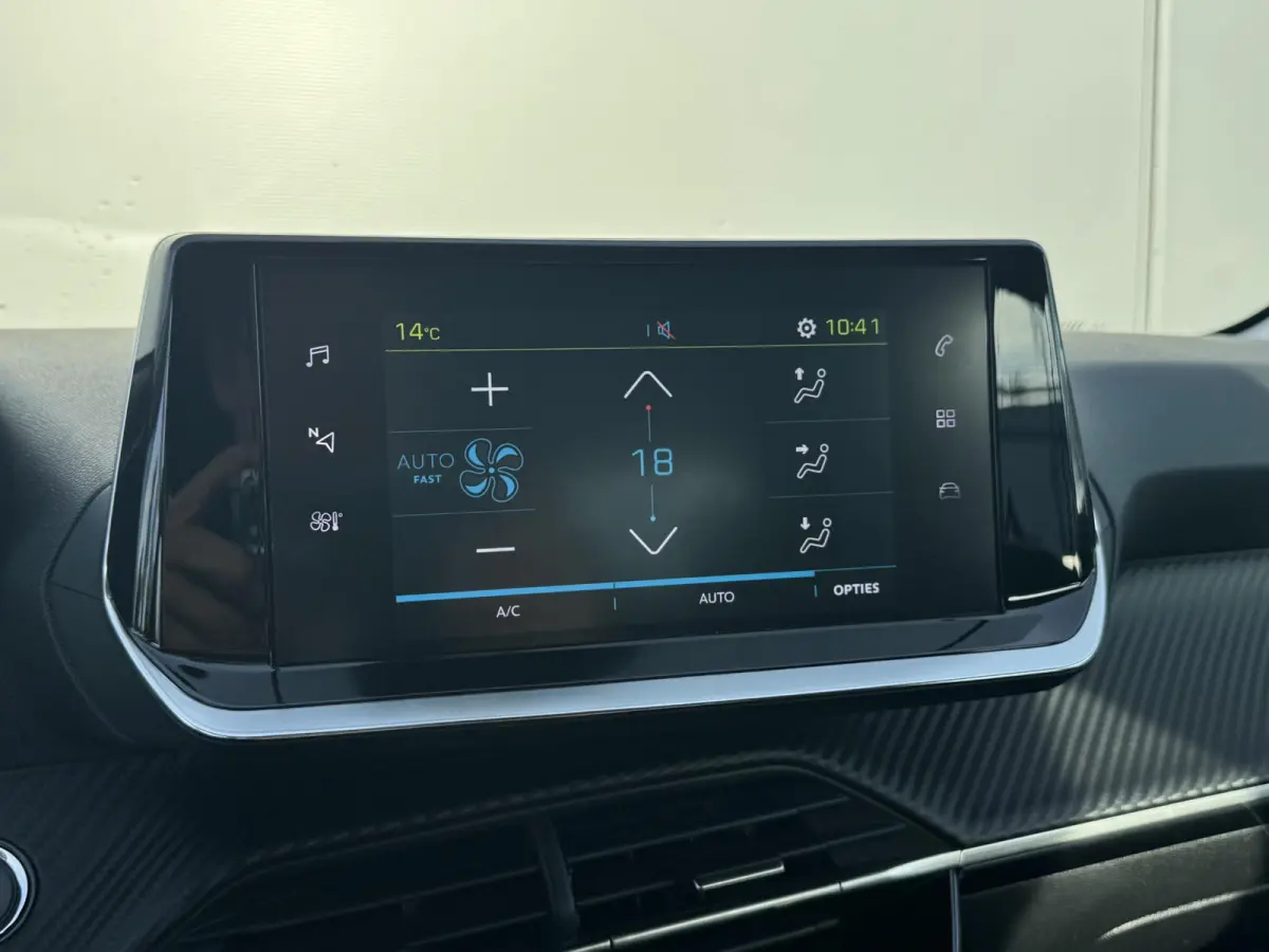 EV Active 50 kWh | Parkeerhulp | Cruise Control | Apple Carplay/Android Auto