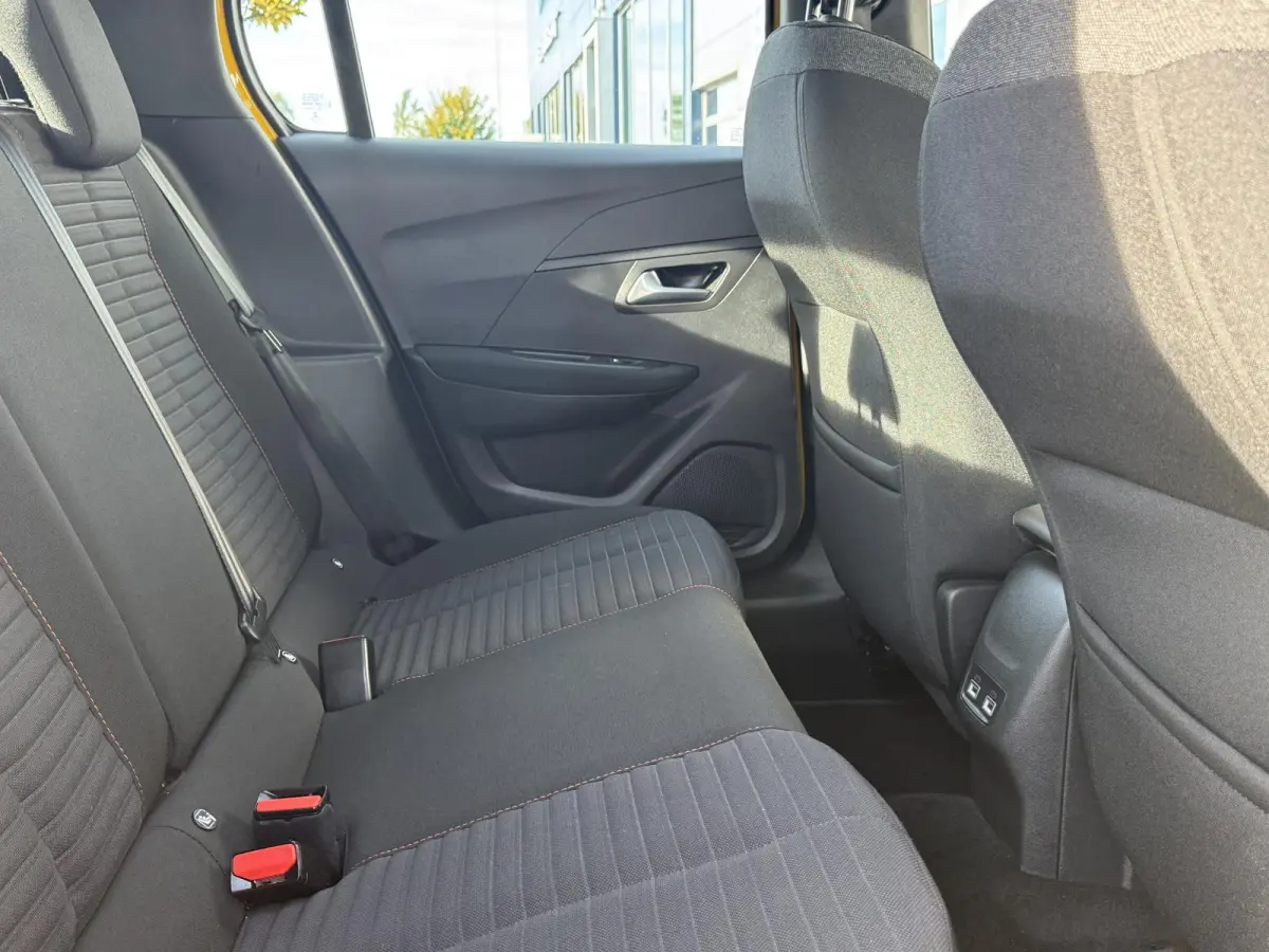 EV Active 50 kWh | Parkeerhulp | Cruise Control | Apple Carplay/Android Auto