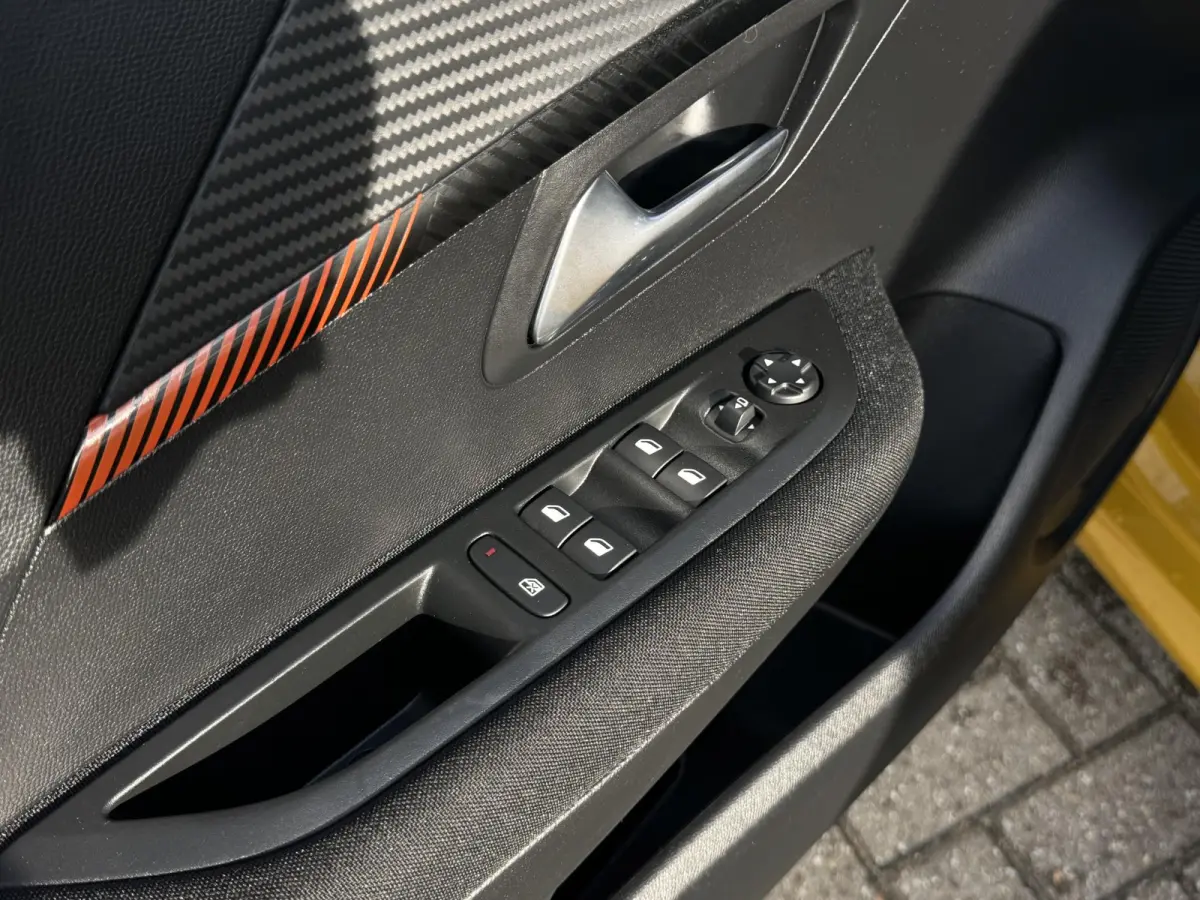 EV Active 50 kWh | Parkeerhulp | Cruise Control | Apple Carplay/Android Auto