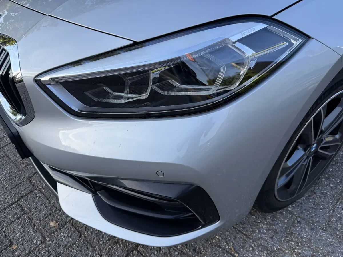 118i Executive 140pk Aut., Sport-line | Clima | Navi & CarPlay | Pdc