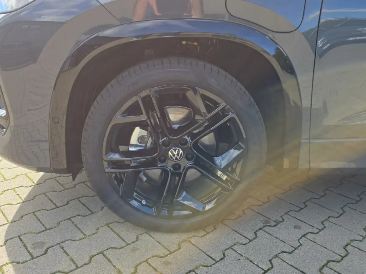 1.5 TSI eHYBRID R-LINE BLACK-STYLE TREKHAAK/360CAMER/E-KLEP/CARPLAY/IQ-LIGHTS