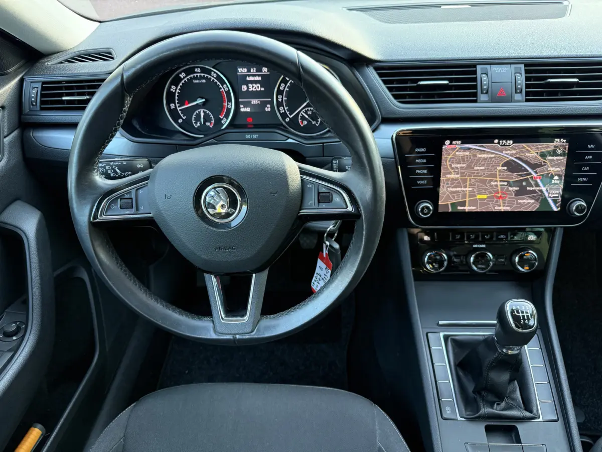 1.4 TSi 125pk Active, 5d Sedan | Clima | Navi | Orig. NL auto