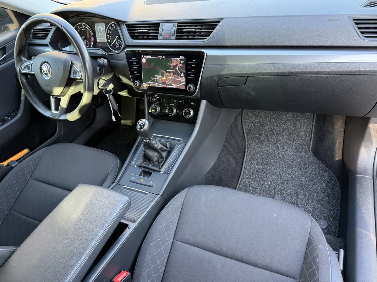 1.4 TSi 125pk Active, 5d Sedan | Clima | Navi | Orig. NL auto