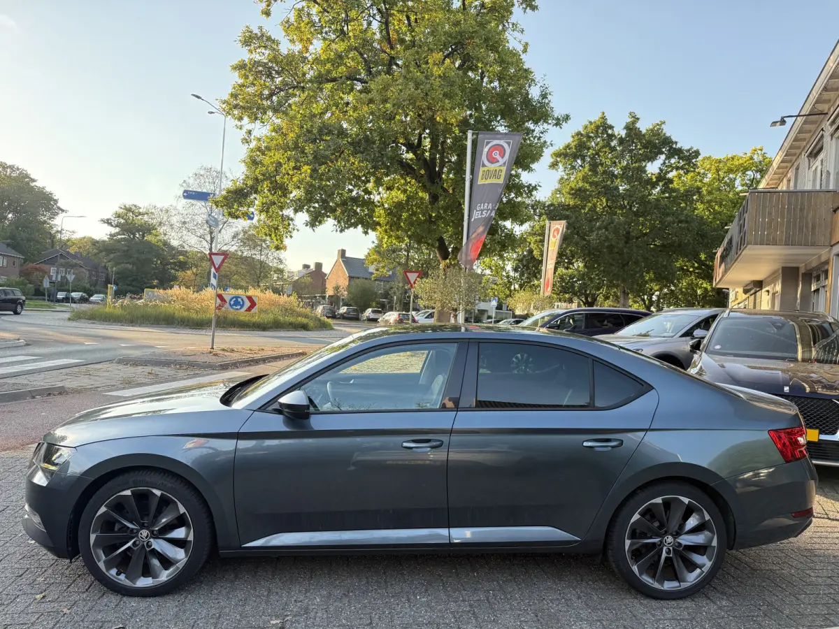 1.4 TSi 125pk Active, 5d Sedan | Clima | Navi | Orig. NL auto